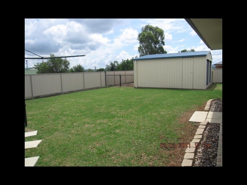 14 BORONIA DRIVE, Warwick QLD 4370
