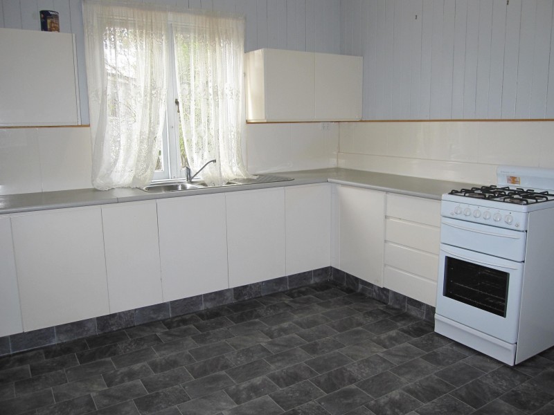 12C LOCKE STREET, Warwick QLD 4370