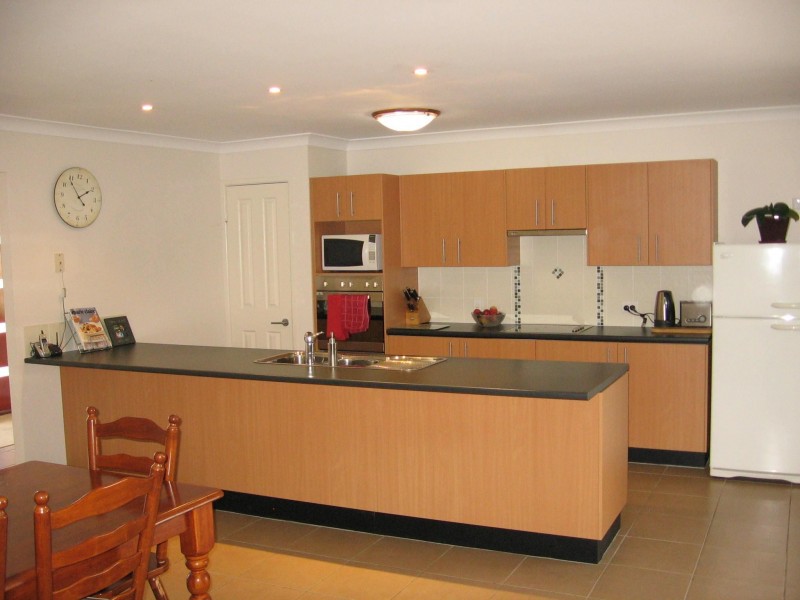 6 LOMANDRA COURT, Warwick QLD 4370