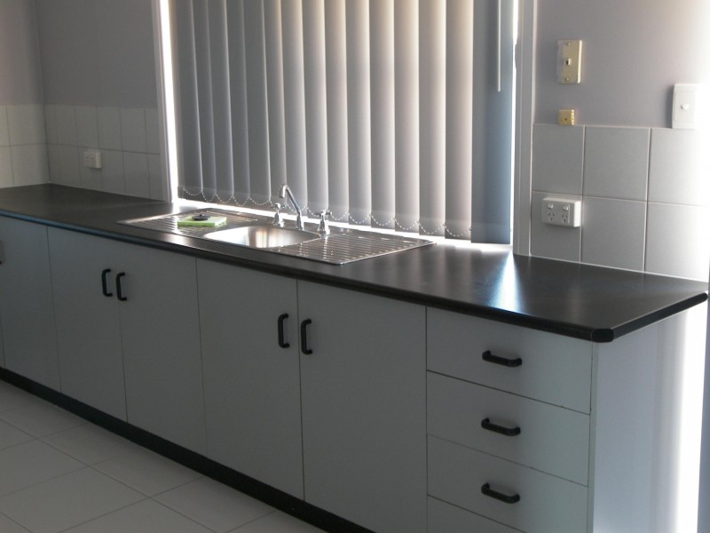 12 FAIRWAY DRIVE, Warwick QLD 4370