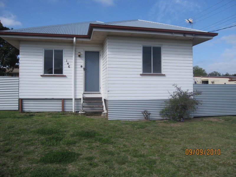 146 WOOD STREET, Warwick QLD 4370