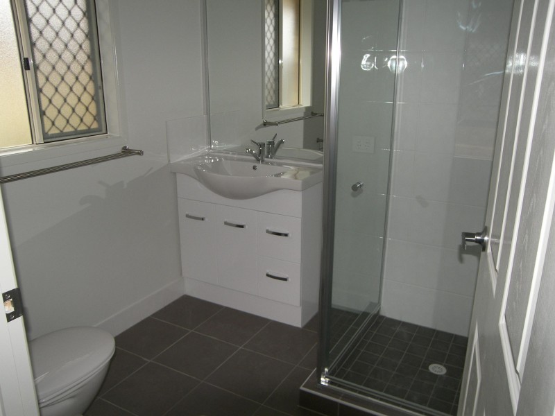 2-26 LAW ROAD, Warwick QLD 4370