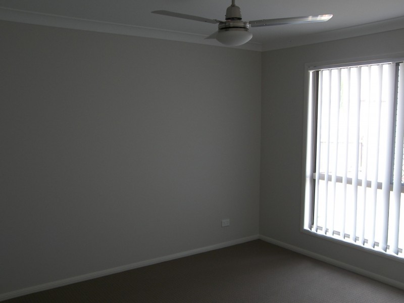11B ICEBERG COURT, Warwick QLD 4370