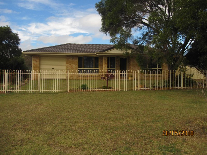 6 WANTLEY STREET, Warwick QLD 4370