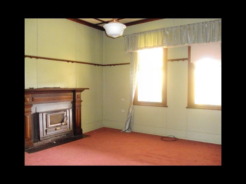 124 Glengallan Rd, Warwick QLD 4370