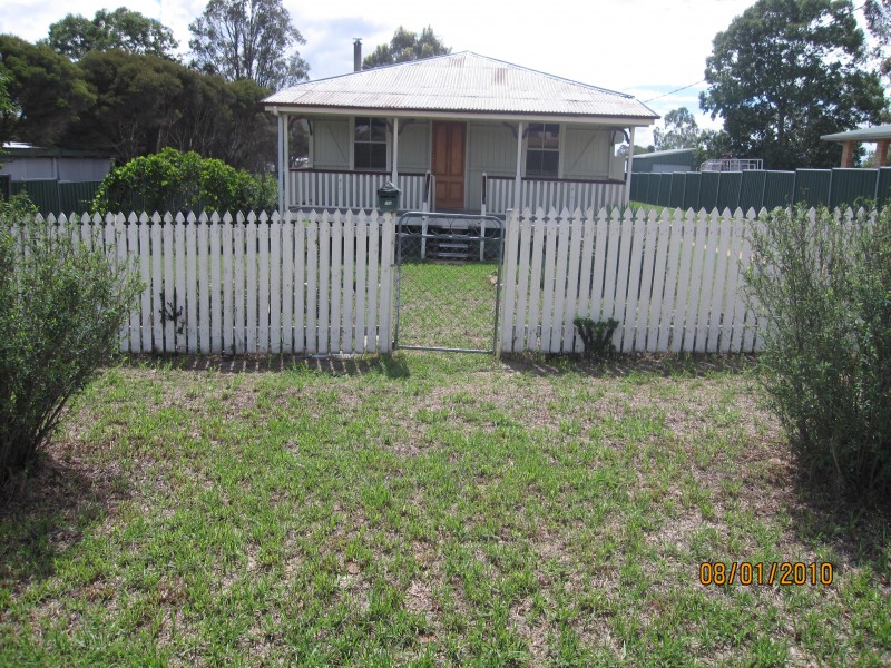 110 TOOTH STREET, Warwick QLD 4370