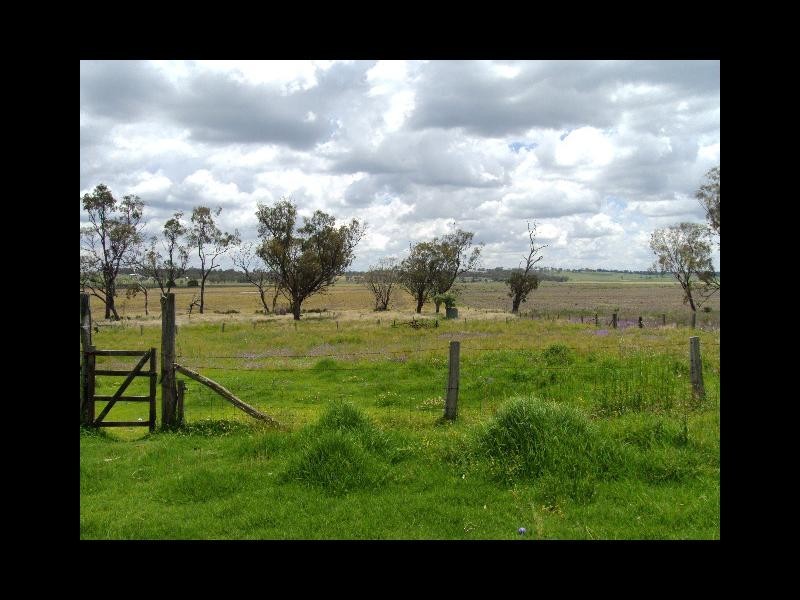 844 MASSIE-WILLOWVALE RD, Warwick QLD 4370