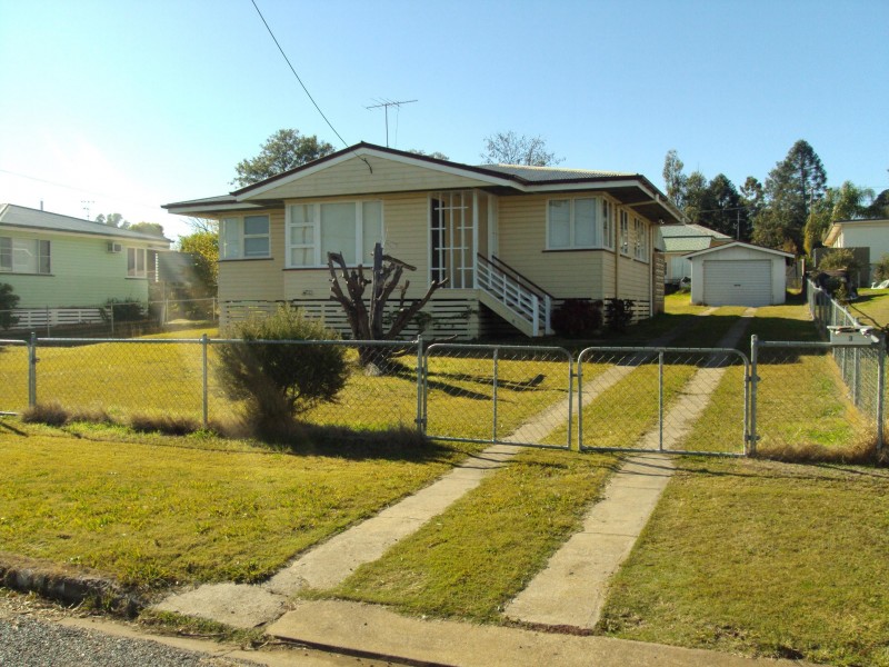 3 EVANS CRSC, Warwick QLD 4370
