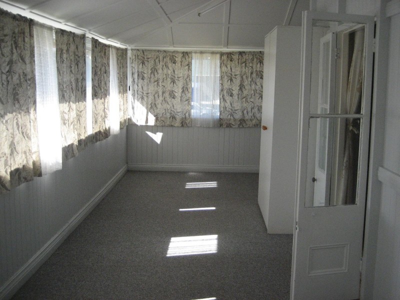 27 CANNING ST, Warwick QLD 4370