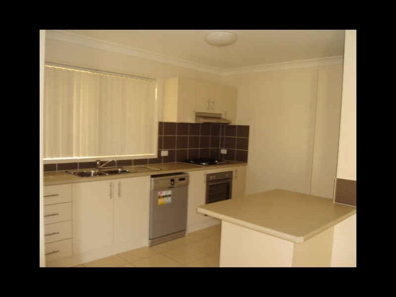 3-20 DOUGLAS STREET, Warwick QLD 4370