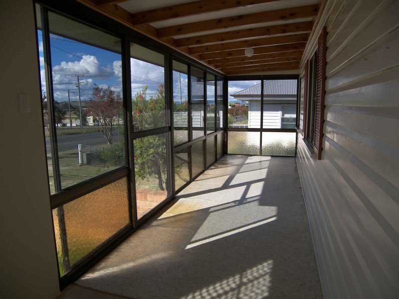 112B PRATTEN STREET, Warwick QLD 4370