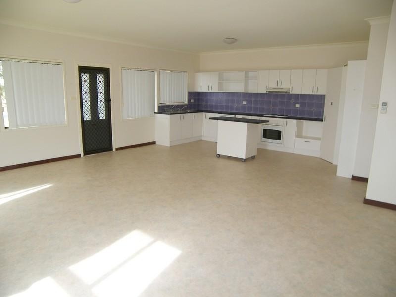 50 WILLI ST, Warwick QLD 4370