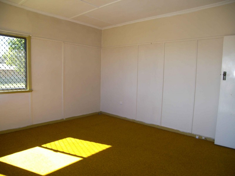 40 YARRAWONGA STREET, Warwick QLD 4370