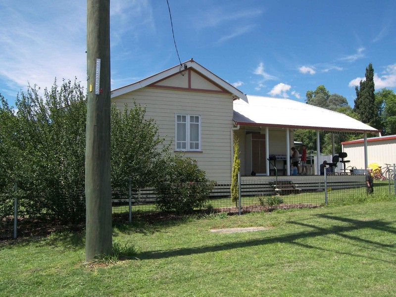 18 GEORGE STREET, Warwick QLD 4370