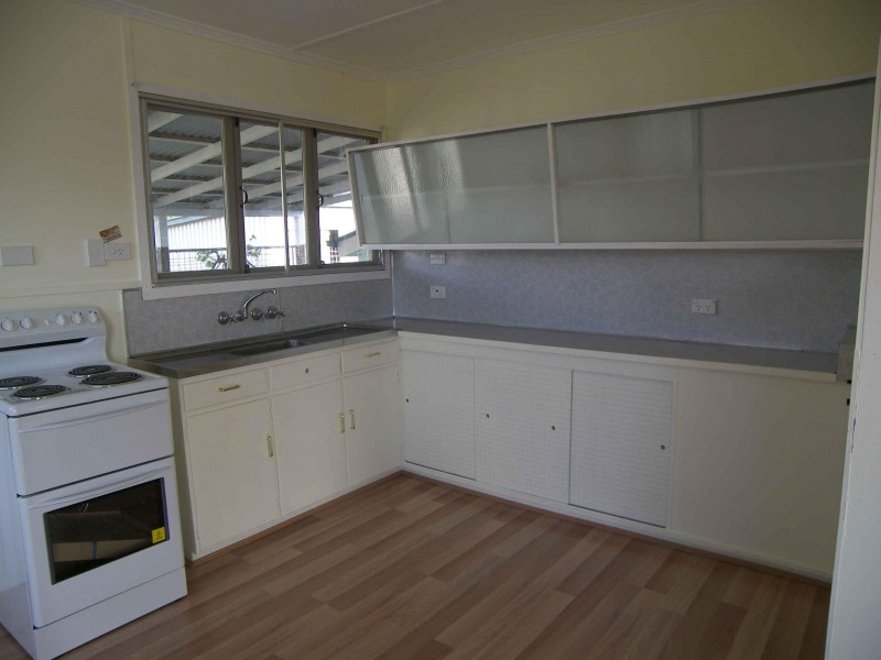 5 EVANS CRESCENT, Warwick QLD 4370