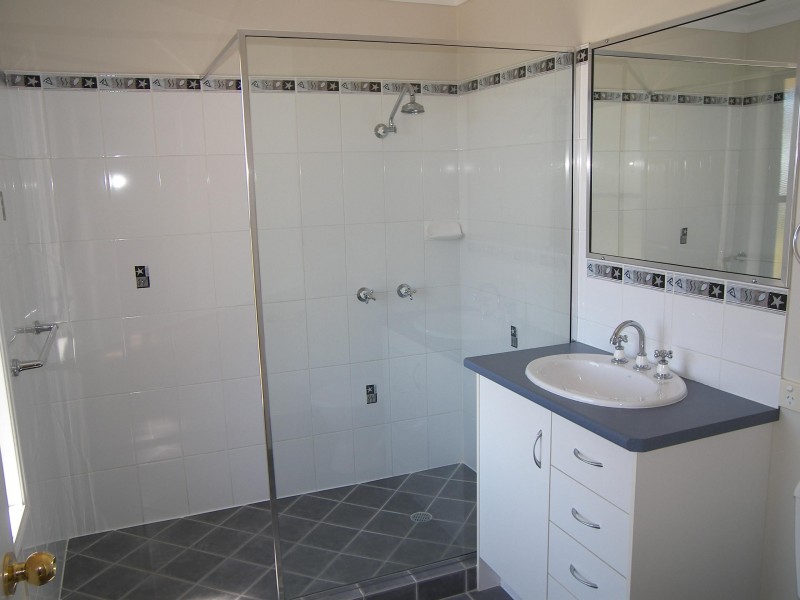 29 LITTLE WARNER ST, Warwick QLD 4370