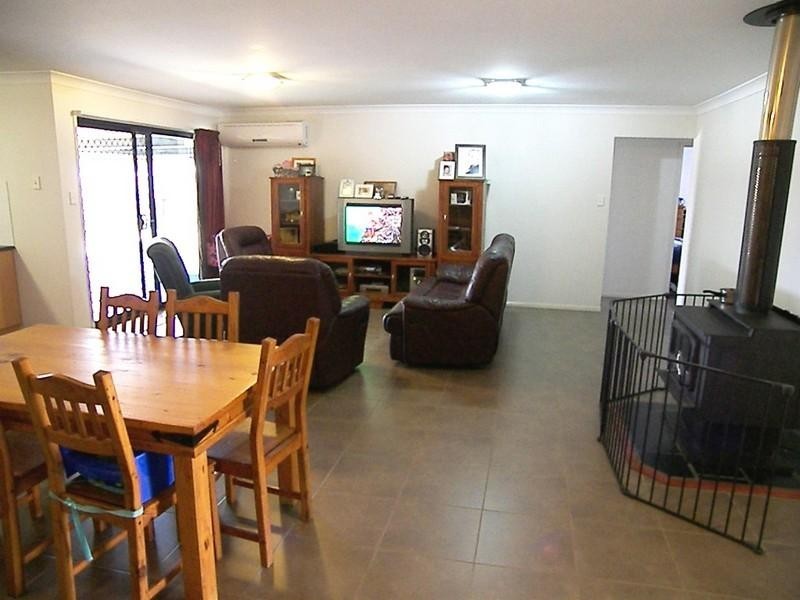 32 Law Road, Warwick QLD 4370