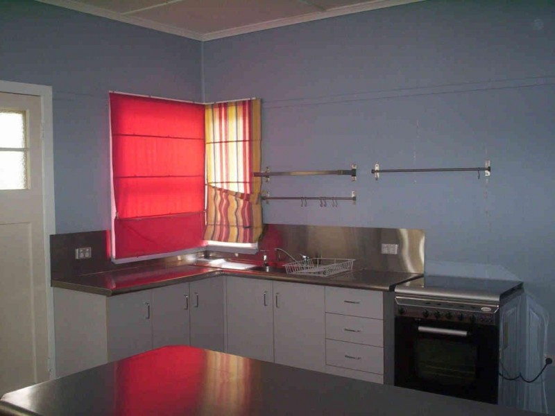 20 YARRAWONGA ST, Warwick QLD 4370