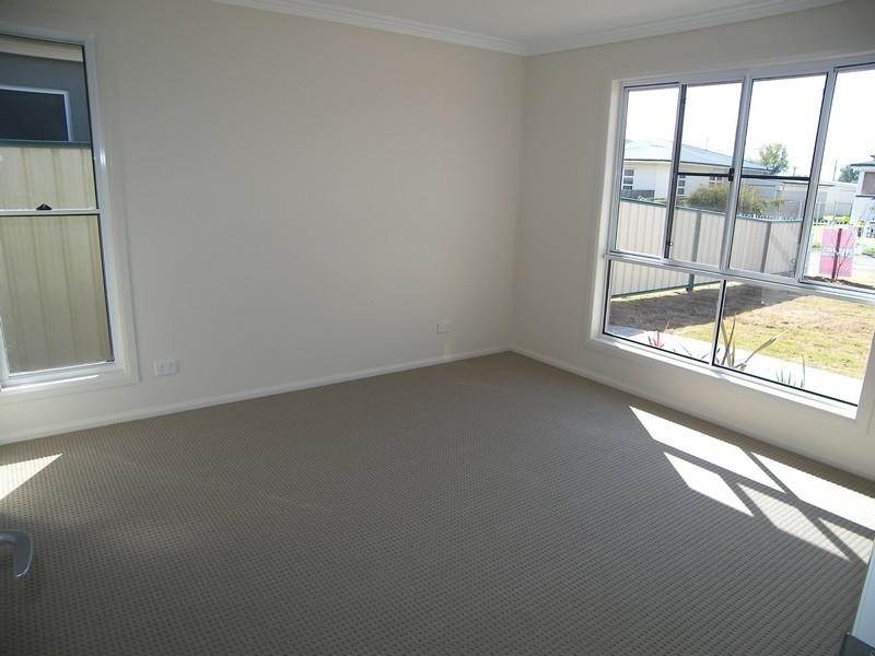 7/19 MYALL AVENUE, Warwick QLD 4370