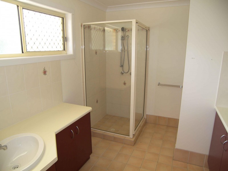28 STURT STREET, Warwick QLD 4370