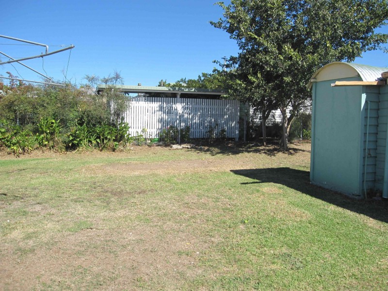 22 OAK AVE, Warwick QLD 4370