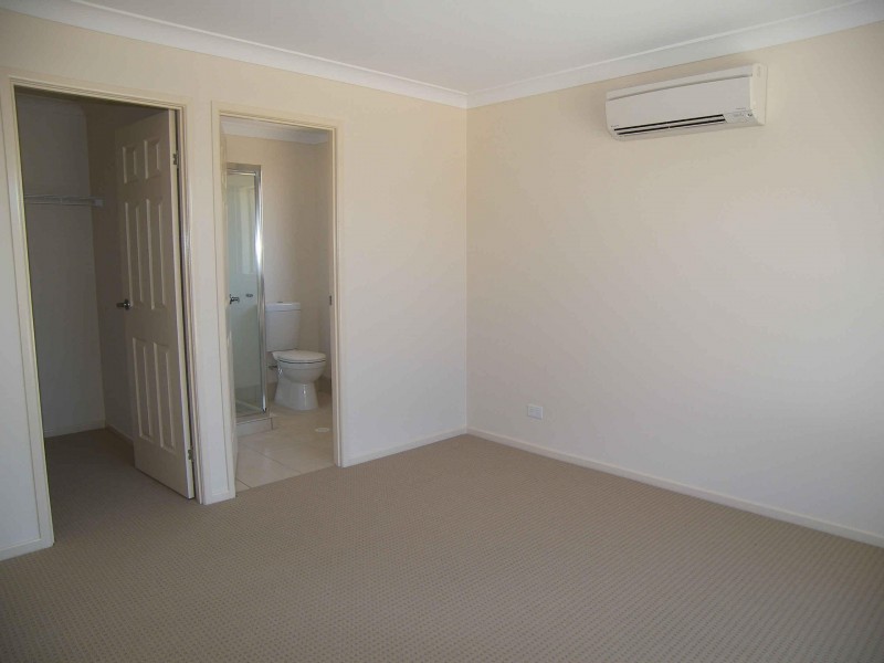 1-38 LAW ROAD, Warwick QLD 4370