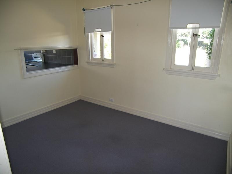 62 LOCKE ST, Warwick QLD 4370