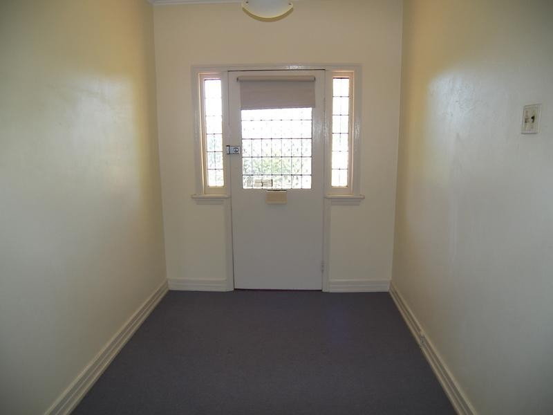 62 LOCKE ST, Warwick QLD 4370