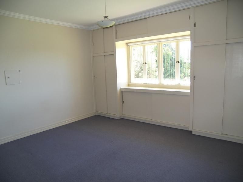 62 LOCKE ST, Warwick QLD 4370