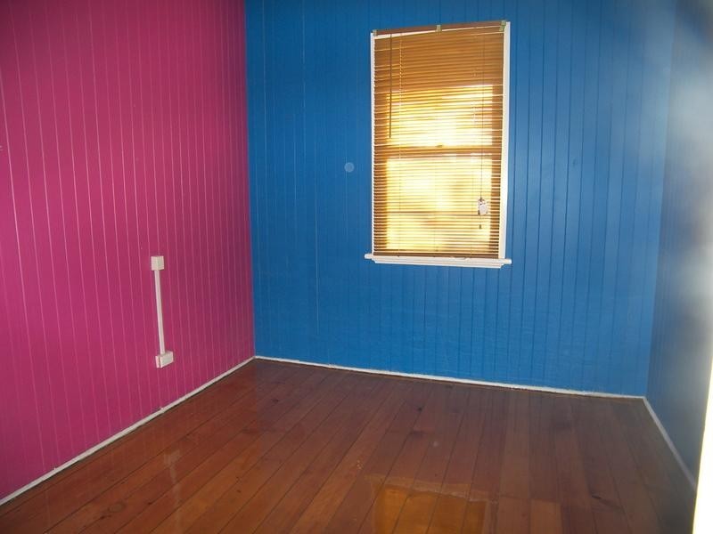 25 CLOWES CRESCENT, Warwick QLD 4370