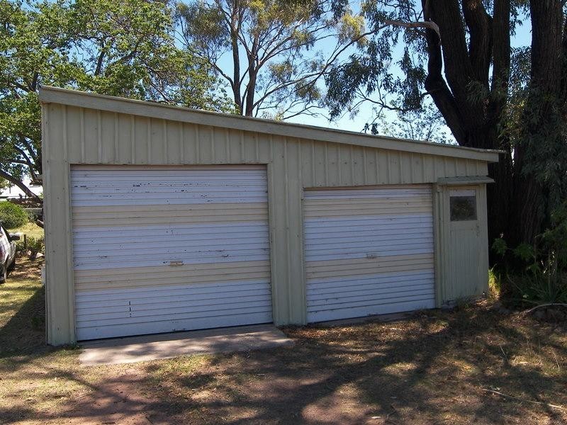 37 WATTLE AVENUE, Warwick QLD 4370
