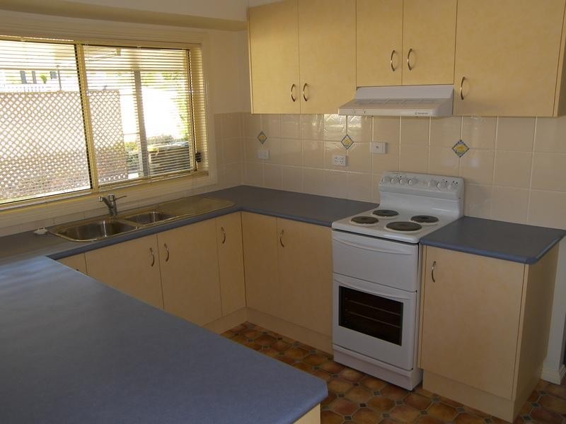 27  HIGH STREET, Warwick QLD 4370
