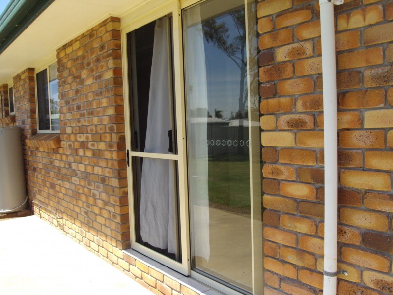 9 HOWARD STREET, Warwick QLD 4370