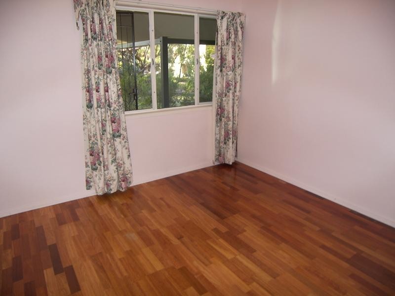 2 CHAPEL COURT, Warwick QLD 4370