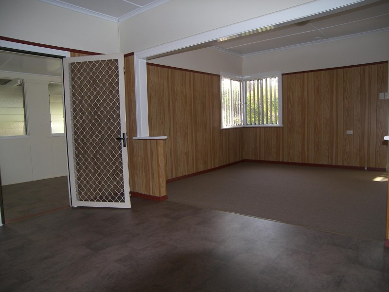2 GLEN ROAD, Warwick QLD 4370