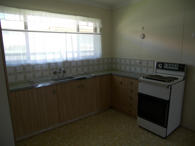 2/24 Dragon Street, Warwick QLD 4370