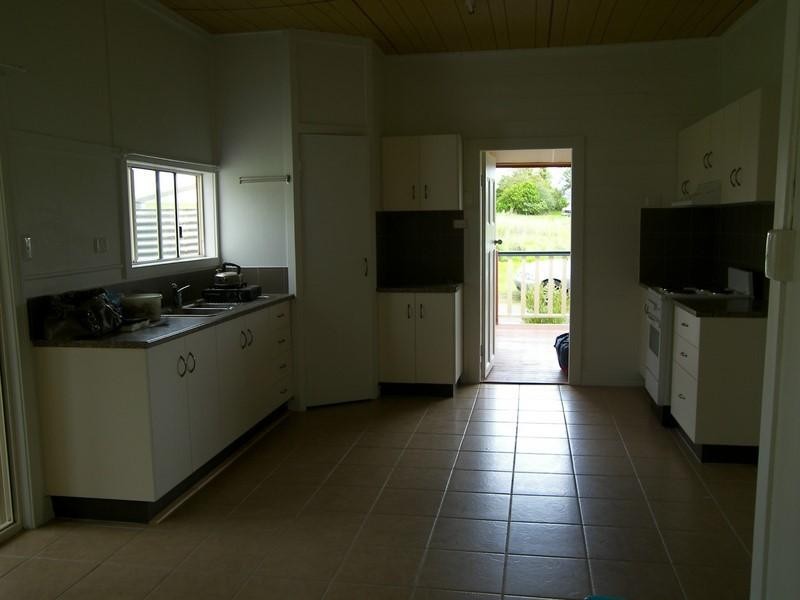 2 HALL LANE, Yangan QLD 4371