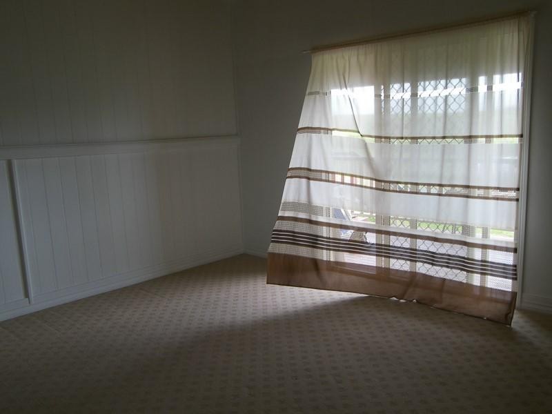 2 HALL LANE, Yangan QLD 4371
