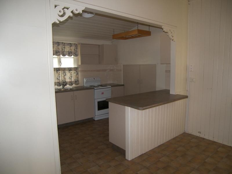 114 BISLEY ST, Warwick QLD 4370