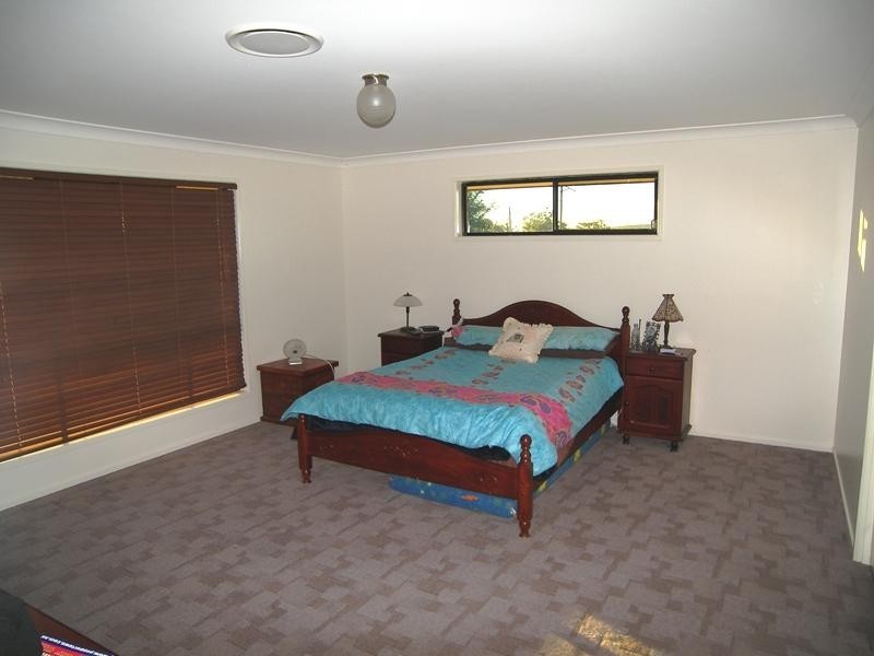 Rosenthal Heights QLD 4370