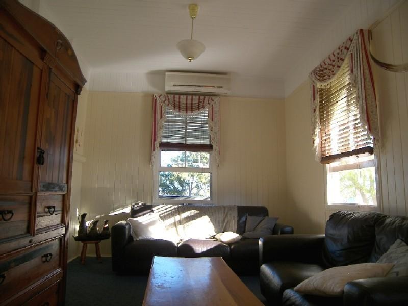 1 Yarrawonga Street, Warwick QLD 4370