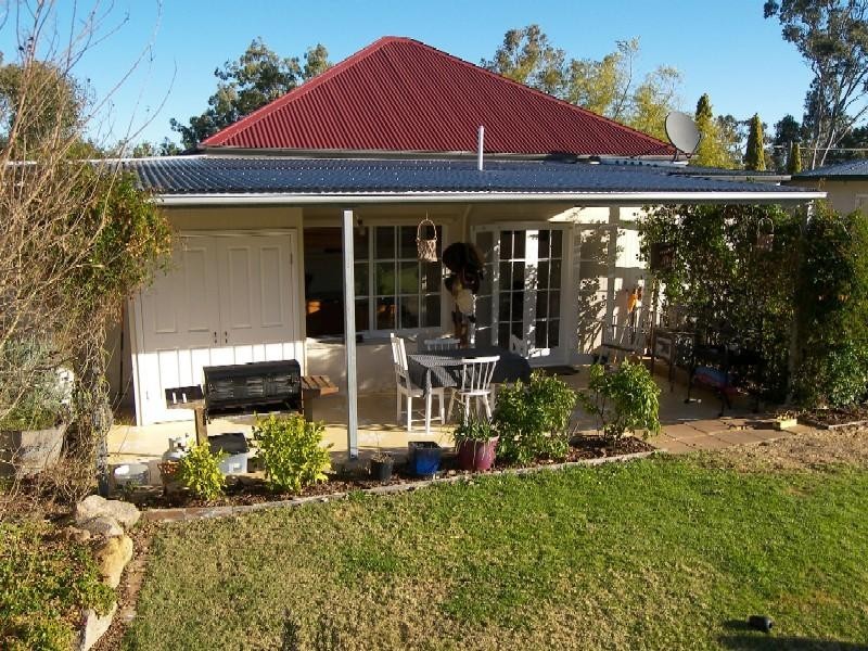 1 Yarrawonga Street, Warwick QLD 4370