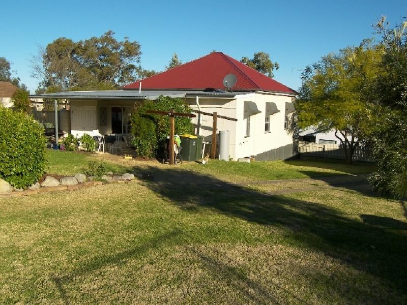 1 Yarrawonga Street, Warwick QLD 4370