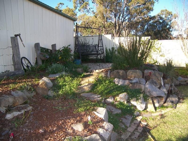 1 Yarrawonga Street, Warwick QLD 4370