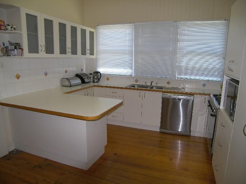 63 Gore Street, Warwick QLD 4370