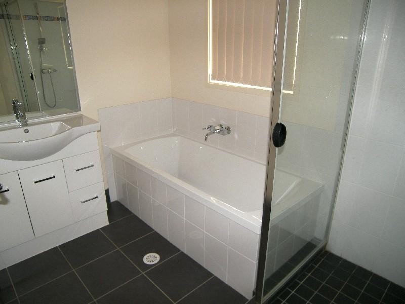 22 Law Road, Warwick QLD 4370