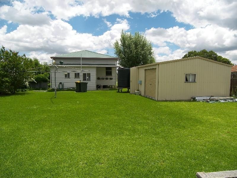 57 Drayton, Allora QLD 4362