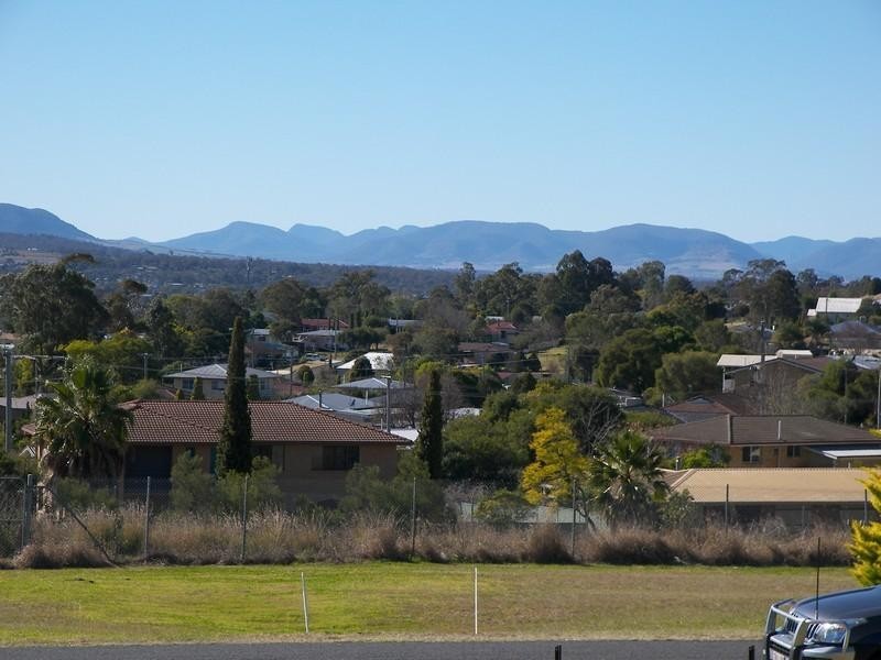 50 Willi Street, Warwick QLD 4370