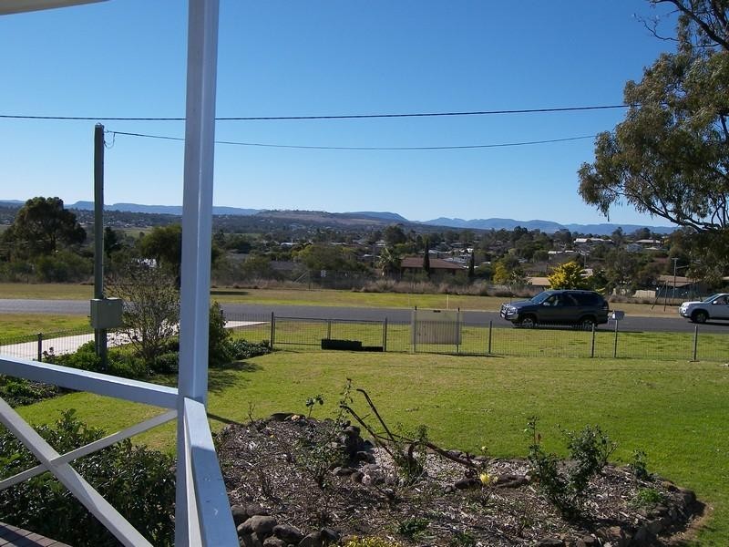 50 Willi Street, Warwick QLD 4370