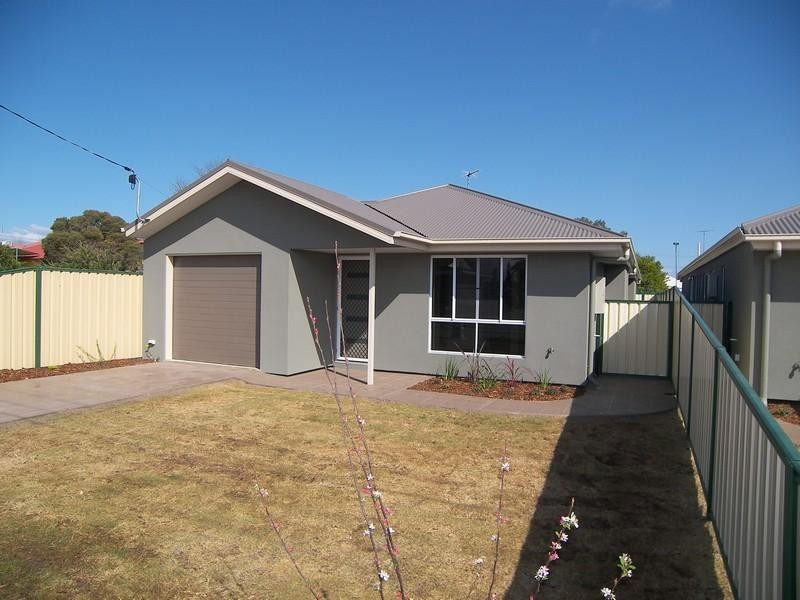 7/19 Myall Ave, Warwick QLD 4370